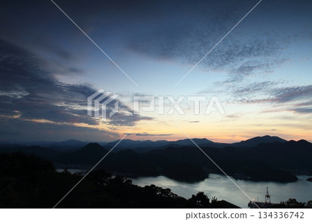 美麗的大海的黃昏 美麗的大海的黃昏 134336742