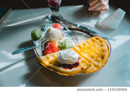 Eat pancakes 134339969