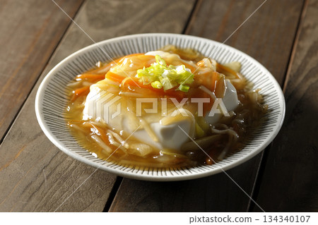 Silken tofu in thick sauce Silken tofu in thick sauce 134340107