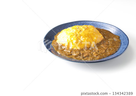 Omelet curry rice photographed on a white background 134342389