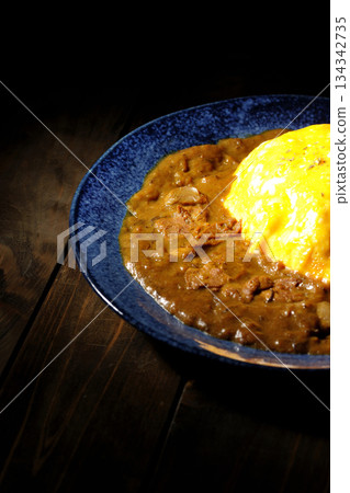 Omelet curry rice 134342735