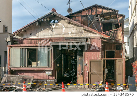 The scene of a Showa-era wooden house that was completely destroyed by fire 134348570