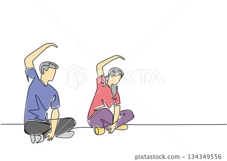 Single continuous line drawing a pair of grandparents are doing fitness on fitness mate. Growing old and healthy together. National Senior Health and Fitness Day. One line design vector illustration 134349556