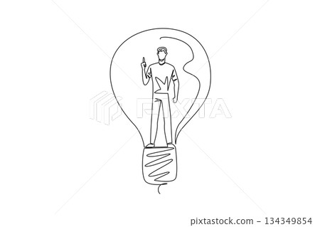Single continuous line drawing a man in casual clothes with gestures got an idea in a lightbulb. Leadership spirit. Always think carefully. National Creativity Day. One line design vector illustration 134349854