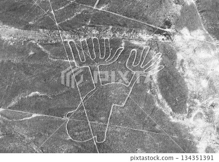 Nazca Lines, Peru, South America, Hands 134351391