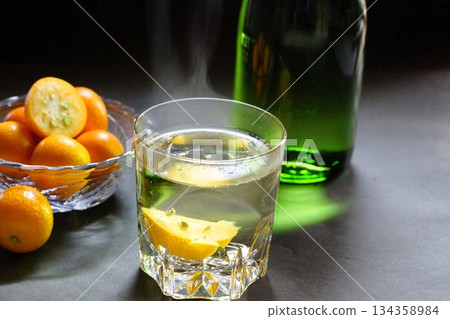 ``Shochu mixed with hot water'' ``Shochu mixed with hot water'' 134358984