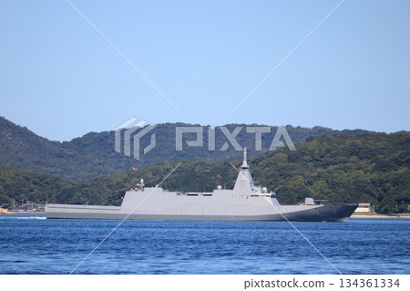 FFM destroyer sailing in the Seto Inland Sea FFM destroyer sailing in the Seto Inland Sea 134361334