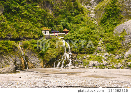 台灣太魯閣國家公園的永春神社 134362816