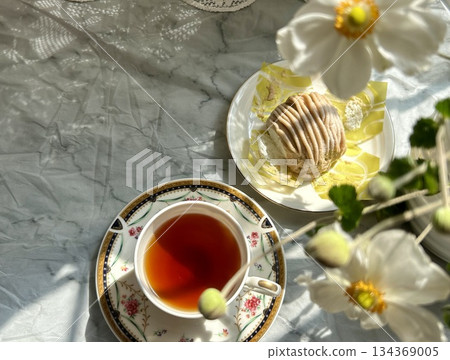 時尚咖啡館蛋糕 134369005