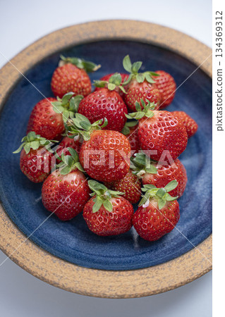 Delicious strawberries, Amaou 134369312