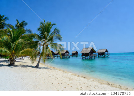 Bungalow on the lagoon 134370735