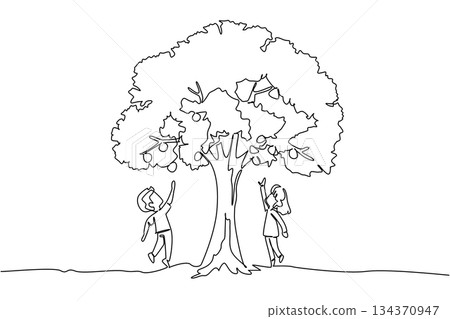 Continuous one line drawing boy and girl jump to reach the fruit on the big tree. Shady trees, time to harvest fruit. Scramble to pick fruits. Tree Concept. Single line draw design vector illustration Continuous one line drawing boy and girl jump to reach the fruit on the big tree. Shady trees, time to harvest fruit. Scramble to pick fruits. Tree Concept. Single line draw design vector illustration 134370947
