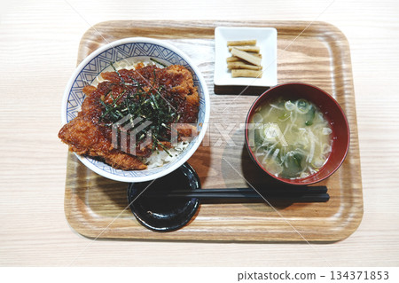 Joshu specialty sauce cutlet bowl set 134371853