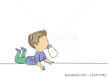 A single line drawing showing a baby boy crawling while drinking from a milk plastic bottle, symbolizing nurturing care and healthy growth for Infant Feeding Day in a family health concept. A single line drawing showing a baby boy crawling while drinking from a milk plastic bottle, symbolizing nurturing care and healthy growth for Infant Feeding Day in a family health concept. 134372961