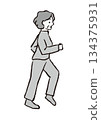老婦人行走_黑白插圖 134375931