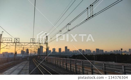 View from the JR Shinkiba Station platform (towards Tatsumi and Shinonome) 134376304