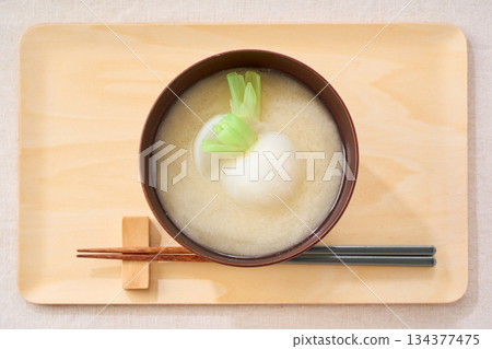 白味噌蘿蔔湯 白味噌蘿蔔湯 134377475