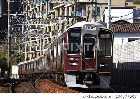 [Hankyu] 9000 Series Limited Express (Kobe Line: Mikage - Okamoto) 134377503