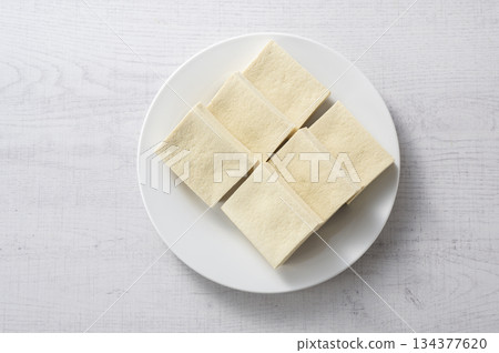 Koya-tofu 134377620