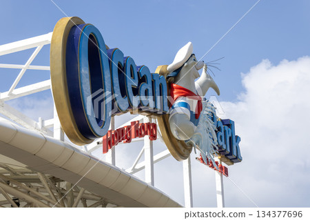 Ocean park entrance in Wong Chuk Hang, hong kong, it is one of the old amusement park and aquarium in hong kong Ocean park entrance in Wong Chuk Hang, hong kong, it is one of the old amusement park and aquarium in hong kong 134377696