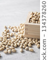 Roasted soybeans 134378260