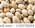 Close-up of roasted soybeans 134378264