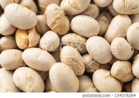 烤大豆的特寫鏡頭 134378264