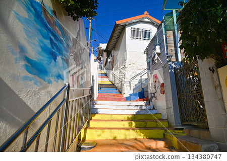 [韓國/麗水市] 佳水洞1004壁畫村階梯 134380747