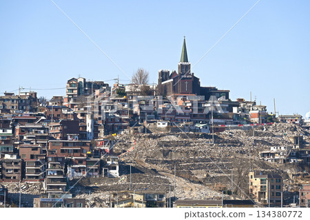 [Korea/Seoul] Scenery of Yongsan District under redevelopment 134380772