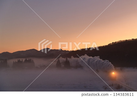 Banetsu West Line SL擁有雪景 134383611