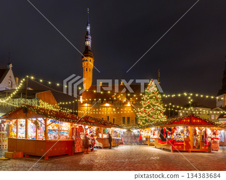 Christmas market at Town Hall Square, Tallinn, Estonia Christmas market at Town Hall Square, Tallinn, Estonia 134383684