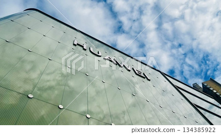 the flagship store of Huawei in Shenzhen, china the flagship store of Huawei in Shenzhen, china 134385922