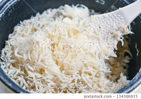 Cooked whitebait rice Cooked whitebait rice 134386915