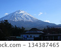從鳴澤路邊站眺望富士山 134387465
