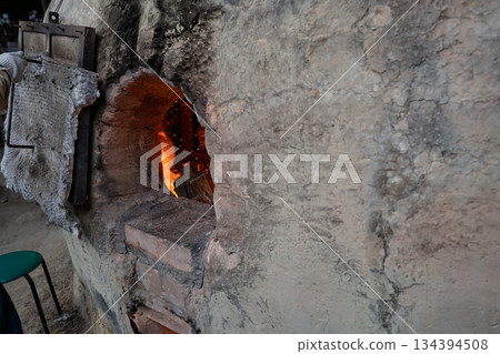 拍攝滋賀縣甲賀市陶器之鄉信樂町僅存的一座爬窯。 134394508