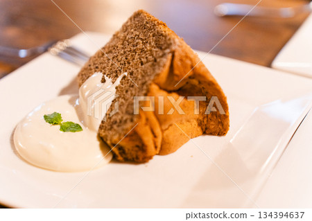 宇田川咖啡廳的雪紡蛋糕 134394637