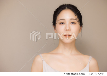 Beauty image of young women 134397295