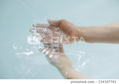 Furo bathtub hot water 134397793