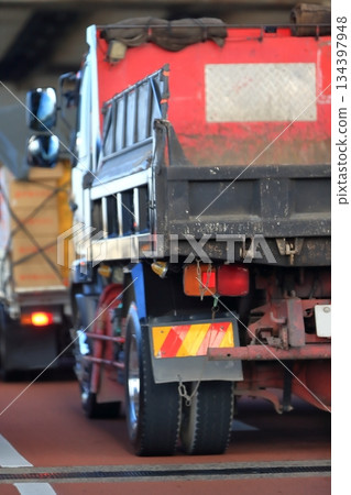 自卸車圖像 自卸車圖像 134397948