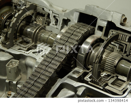 Display of the structure of a car engine transfer Display of the structure of a car engine transfer 134398414