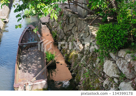 拍攝伊場水鄉村，這是位於琵琶湖東部平原上的日本文化遺產。 134399178