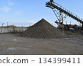 rubble, macadam, RC-80 134399411
