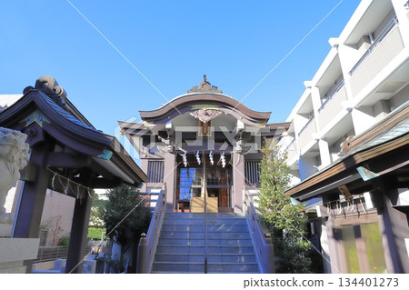 新宿區若宮町神樂坂若宮八幡神社 新宿區若宮町神樂坂若宮八幡神社 134401273