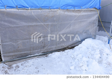 Sheet, rebar, blue sheet, workshop, building site, construction, architecture, new building, construction, civil engineering, new construction 134404490