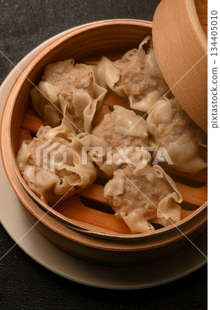 Shumai 134405010