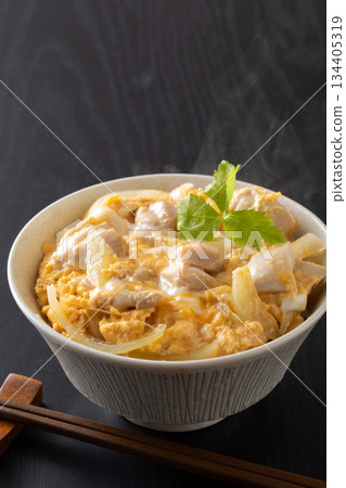 吃炒麵 吃炒麵 134405319