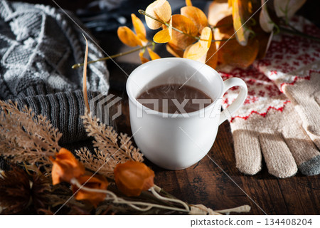 Warm cocoa 134408204