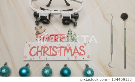 Background Doctor Dentist Wishes Merry Christmas Holiday 134409133