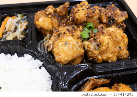 Delicious chicken fried chicken lunch Delicious chicken fried chicken lunch 134414242