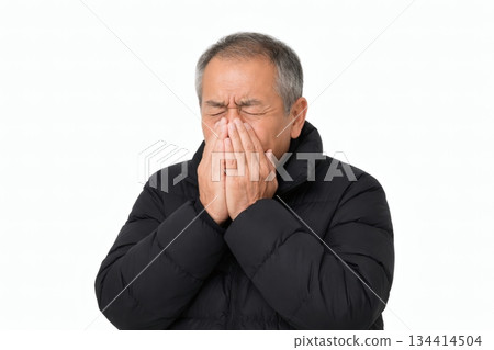 感冒和打噴嚏 134414504